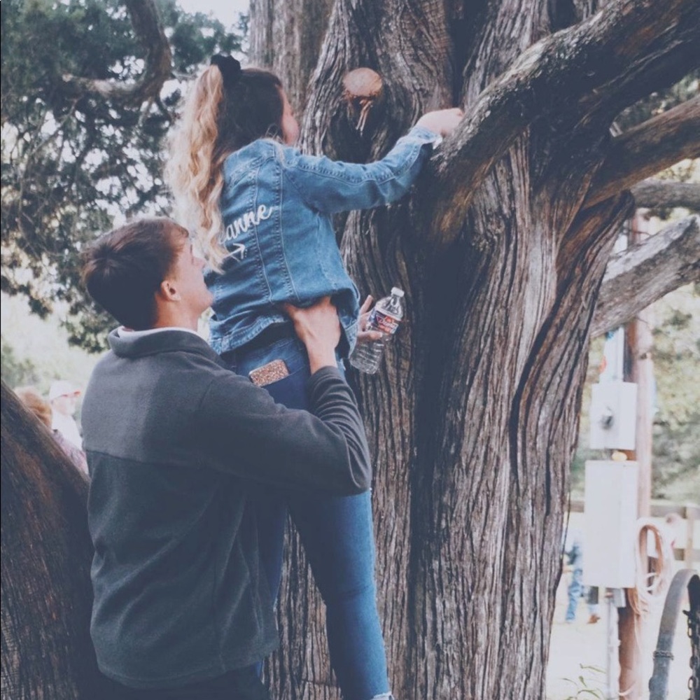 Meet your Posher, Raeanne